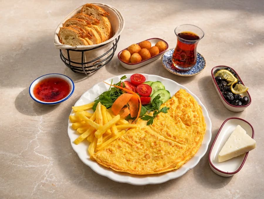 Hızlı Kahvaltı Omlet